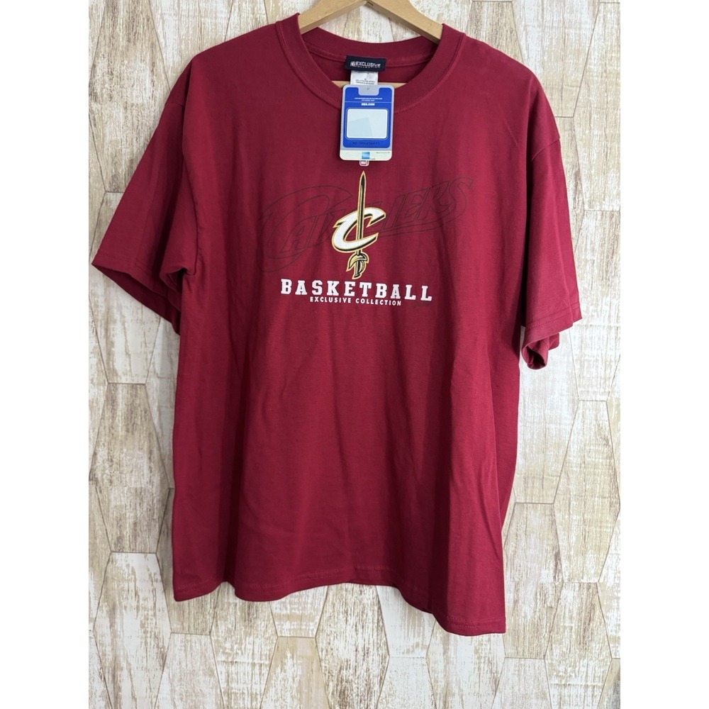 Cleveland Cavaliers T-Shirt Men's NBA Exclusive Collection Large Vintage NWT‎